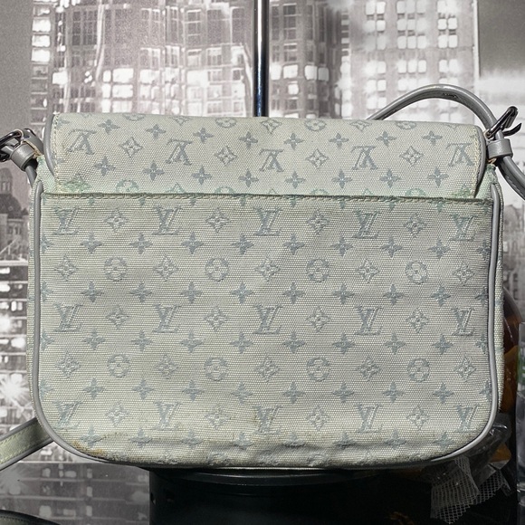 Authentic Limited Edition Louis Vuitton Monogram Conte De Fees Musette B… - Picture 9 of 17